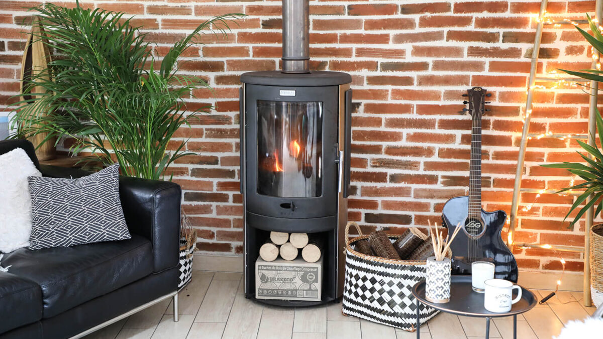 découvrez les avantages du chauffage au bois : une solution écologique, économique et efficace pour réchauffer votre intérieur tout en réduisant votre empreinte carbone. informez-vous sur les différents types de chaudières et poêles à bois disponibles.