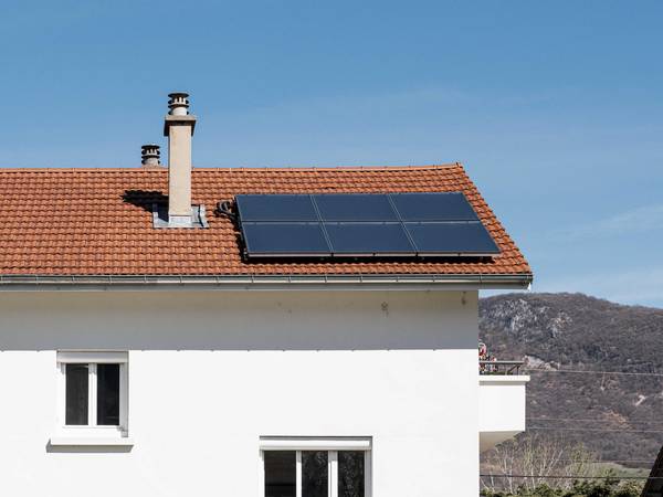 découvrez les avantages du chauffage solaire pour un confort thermique optimal tout en réduisant votre empreinte carbone. optez pour une solution durable et économique pour chauffer votre maison grâce à l'énergie du soleil.