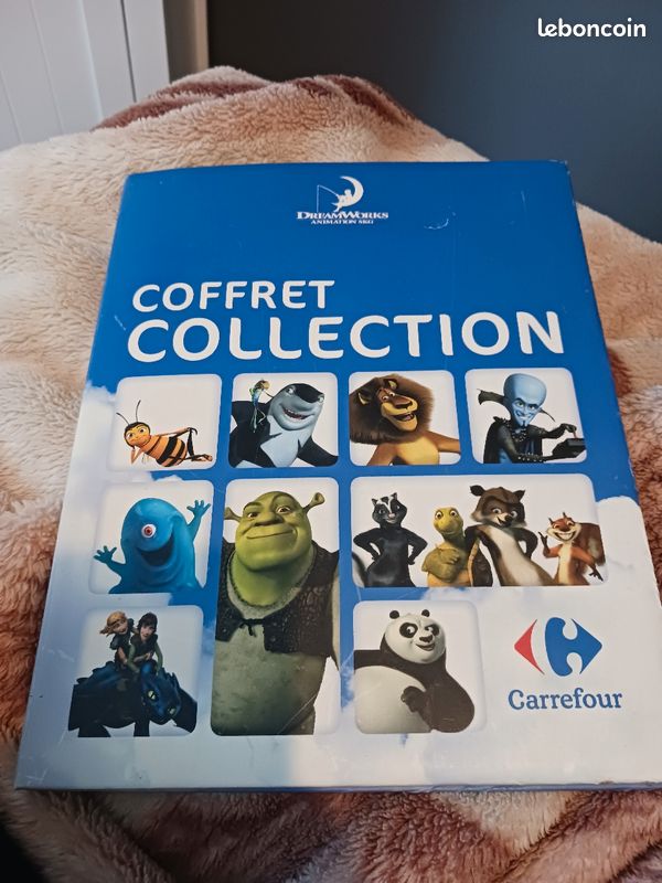 découvrez notre coffret carrefour, un assortiment unique de produits sélectionnés avec soin pour satisfaire toutes vos envies. idéal pour offrir ou se faire plaisir, explorez des saveurs authentiques et des ustensiles pratiques. faites le plein de découvertes gourmandes dès aujourd'hui!
