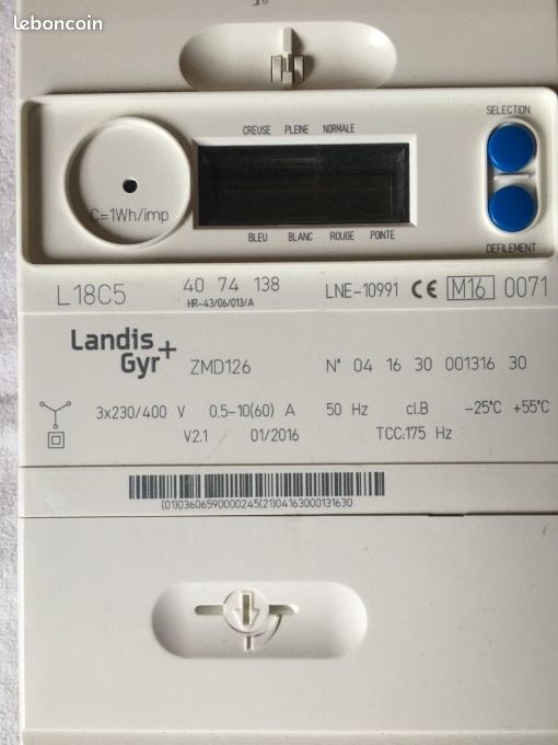 découvrez le compteur landis gyr zmd126, un appareil de mesure d'électricité fiable et précis, idéal pour optimiser la gestion énergétique de vos installations. profitez de ses fonctionnalités avancées et de son interface conviviale pour une utilisation simplifiée.
