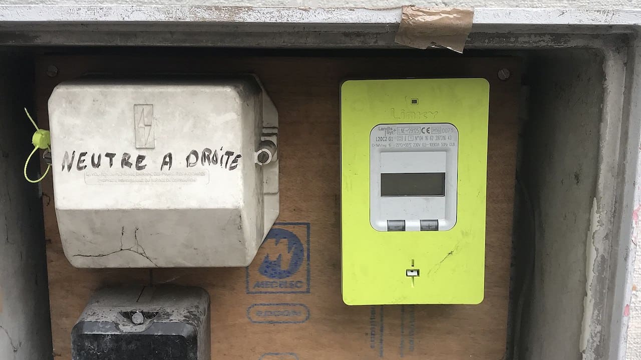 découvrez le compteur linky triphasé, l'outil incontournable pour une gestion optimale de votre consommation d'électricité. profitez de ses fonctionnalités avancées pour un suivi en temps réel et des économies d'énergie.