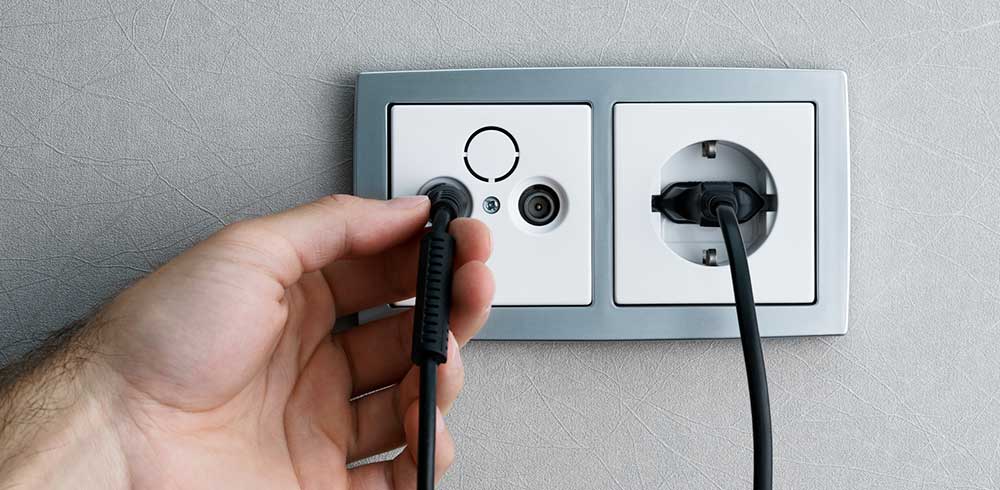 découvrez tout ce qu'il faut savoir sur le consuel prise tv 2021 : normes, conseils d'installation et importance de la conformité électrique pour garantir la sécurité de votre installation audiovisuelle.