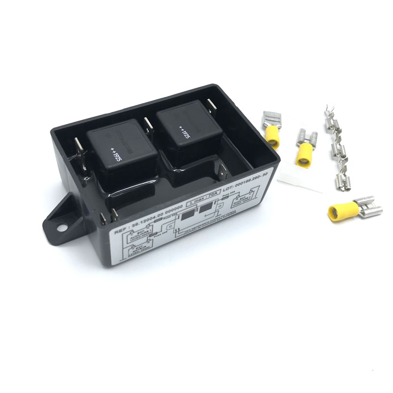 découvrez notre sélection de coupleurs de batterie, conçus pour assurer une connexion fiable et sécurisée entre vos batteries. idéal pour les applications marines et automobiles, nos coupleurs garantissent une performance optimale et une longue durée de vie. explorez nos produits pour trouver la solution parfaite à vos besoins énergétiques.