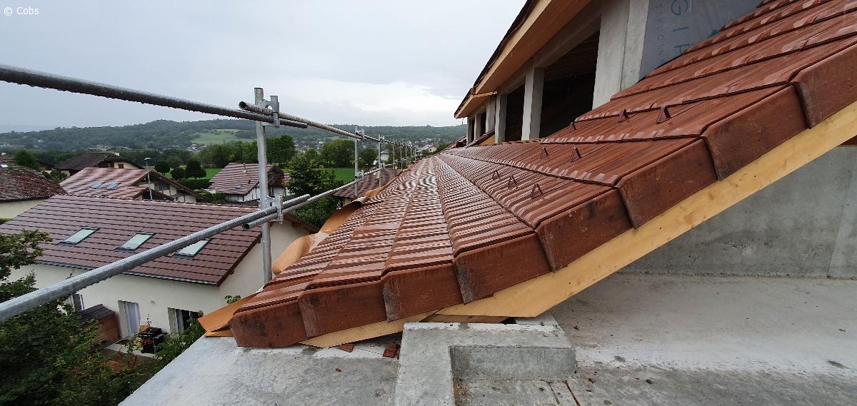 découvrez tout sur le noyau toiture, un élément essentiel pour garantir l'étanchéité et la durabilité de votre toiture. apprenez les techniques de pose, d'entretien et les matériaux à privilégier pour assurer la longévité de votre couverture.