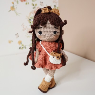 découvrez l'univers fascinant du crochet, une technique de création artisanale qui permet de réaliser des vêtements, accessoires et décorations uniques. apprenez les bases, explorez des modèles variés et libérez votre créativité grâce à nos conseils et tutoriels adaptés à tous les niveaux. plongez dans l'art du crochet et faites de vos idées une réalité colorée !