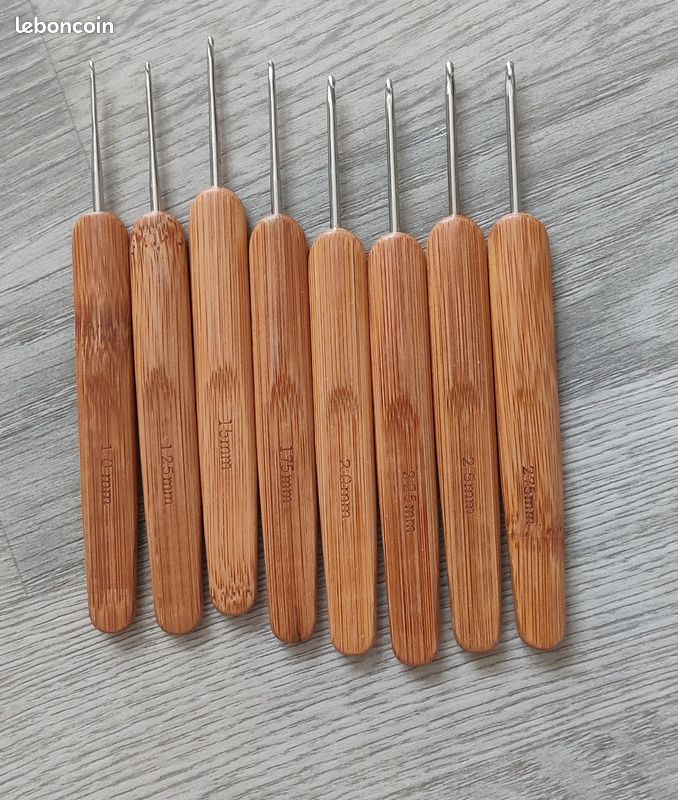 découvrez notre sélection de crochets en bois alliant esthétique et fonctionnalité. parfaits pour décorer votre intérieur tout en offrant une solution de rangement pratique, nos crochets en bois apportent une touche naturelle et chaleureuse à votre décoration. idéaux pour accrocher manteaux, sacs ou accessoires, ils s'adaptent à tous les styles. explorez notre collection dès maintenant!