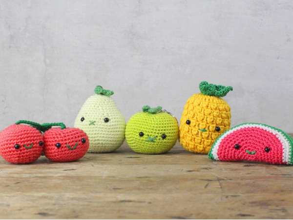 découvrez l'art du crochet, une activité créative relaxante qui vous permet de créer des pièces uniques et personnalisées. que vous soyez débutant ou expert, explorez des tutoriels, des astuces et des projets inspirants pour développer vos talents en crochet.
