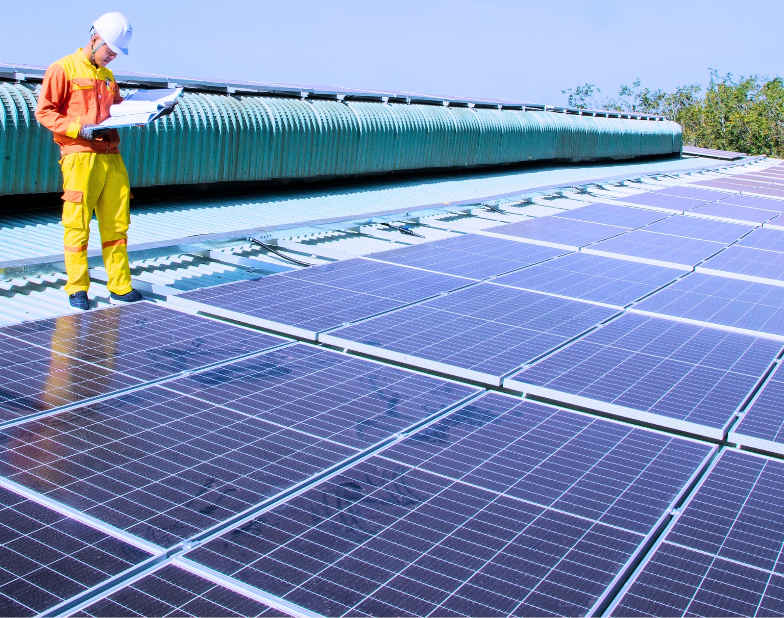 découvrez les enjeux du débat sur l'énergie solaire et son impact sur le climat. analyse des avantages, défis et perspectives de cette source d'énergie renouvelable indispensable pour un avenir durable.