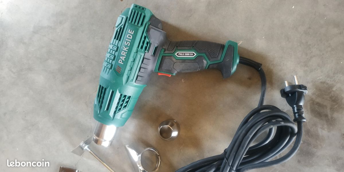 découvrez le décapeur thermique lidl, l'outil idéal pour vos projets de bricolage. puissant et polyvalent, il permet de décoller, décaper et assouplir divers matériaux. profitez d'un excellent rapport qualité-prix et facilitez vos travaux chez vous.