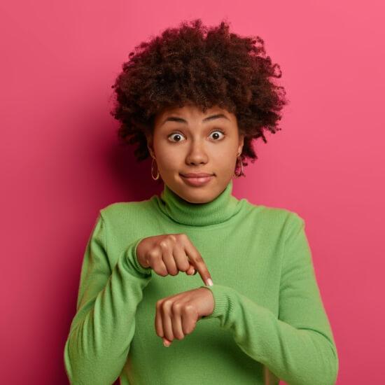 découvrez la définition de la dette forclose, un terme juridique essentiel lié aux prêts immobiliers et à la saisie. apprenez comment cela impacte les emprunteurs et les prêteurs dans le processus de recouvrement de créances.