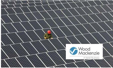 découvrez les principaux défis de la maintenance des systèmes photovoltaïques et comment les surmonter pour optimiser la performance et la longévité de vos installations solaires.