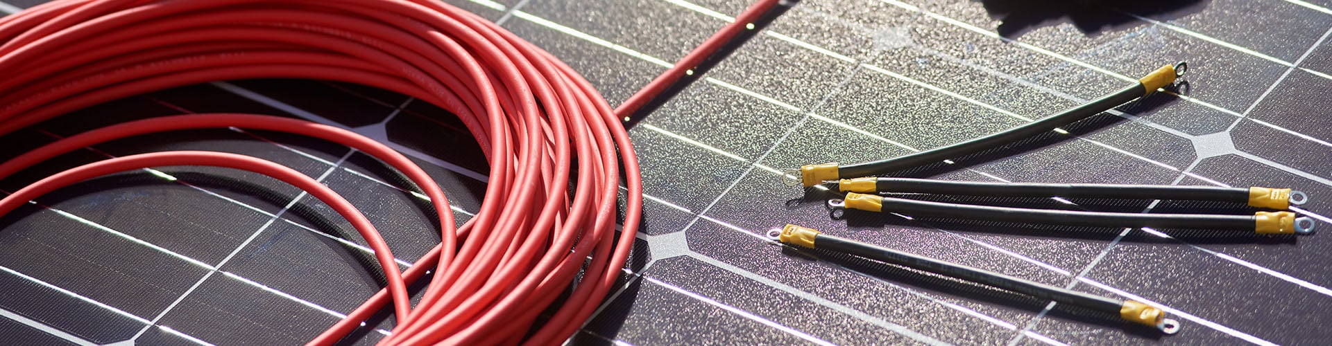 profitez d'un service de dépannage d'onduleurs rapide et efficace pour garantir le bon fonctionnement de vos équipements électriques. nos experts sont à votre disposition pour diagnostiquer et réparer vos onduleurs, assurant ainsi la continuité et la sécurité de votre alimentation électrique.
