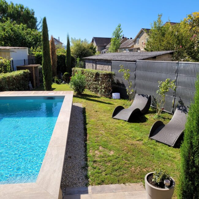 obtenez votre devis piscine personnalisé en quelques étapes simples. comparez les tarifs des professionnels, découvrez les meilleures options pour votre projet et réalisez la piscine de vos rêves facilement et rapidement.