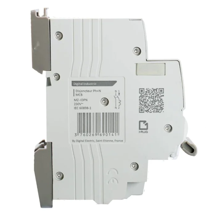 découvrez notre sélection de disjoncteurs 16a, essentiels pour la protection de vos installations électriques. fiables et faciles à installer, nos disjoncteurs garantissent une sécurité optimale tout en répondant aux normes en vigueur. protégez vos appareils et votre habitation avec nos solutions performantes.