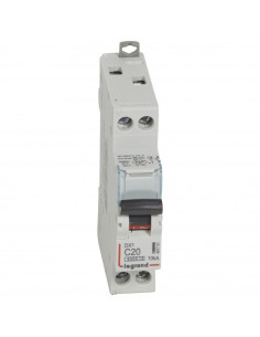 découvrez notre sélection de disjoncteurs legrand, alliant sécurité et performance. idéaux pour protéger vos installations électriques, ces disjoncteurs garantissent une protection optimale contre les surcharges et les courts-circuits. explorez les différentes options et choisissez le modèle adapté à vos besoins.