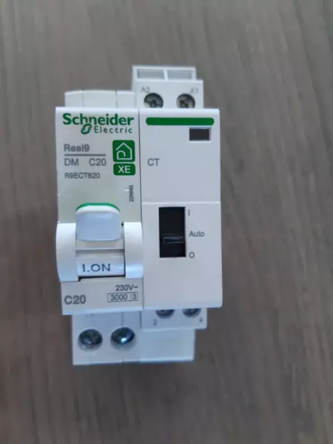 découvrez notre sélection de disjoncteurs de nuit, conçus pour garantir votre sécurité électrique tout en optimisant votre consommation d'énergie. profitez de solutions fiables et performantes pour un meilleur contrôle de vos installations à tout moment.