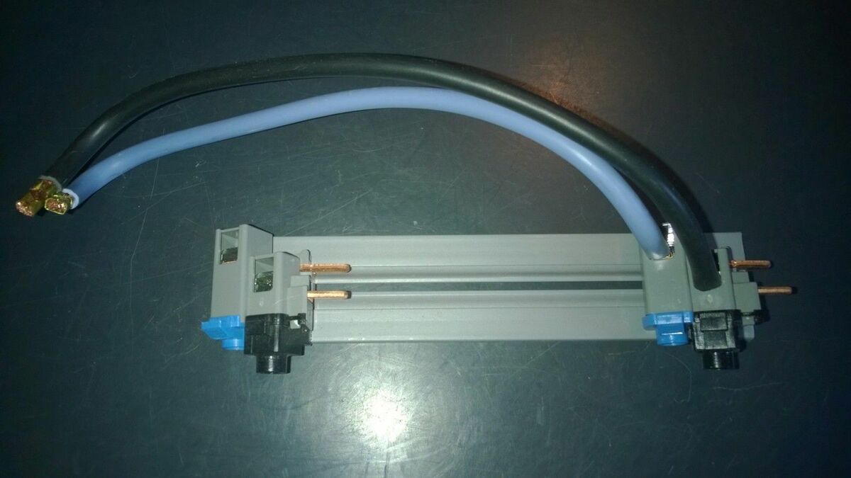 découvrez notre gamme de disjoncteurs sans peigne, idéaux pour garantir la sécurité électrique de vos installations. compact et facile à installer, ces disjoncteurs offrent une protection fiable tout en optimisant l'espace dans votre tableau électrique. parfait pour les professionnels et les particuliers en quête de solutions performantes.