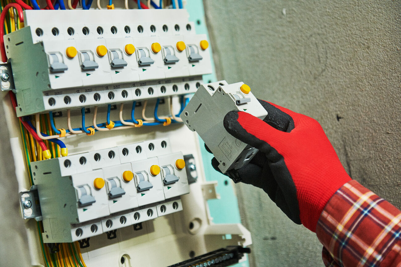 découvrez les causes possibles du disjoncteur qui saute et apprenez comment résoudre ce problème électrique courant. protégez votre maison et vos appareils avec nos conseils pratiques.