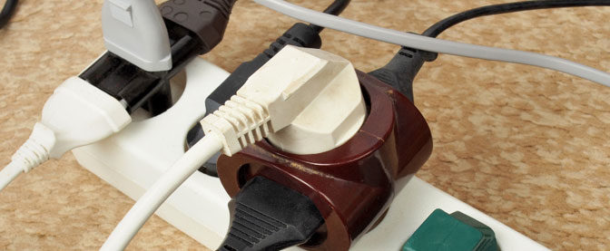 découvrez les causes et les solutions pour un disjoncteur sauté. apprenez comment identifier les problèmes électriques et rétablir la sécurité de votre installation à domicile.