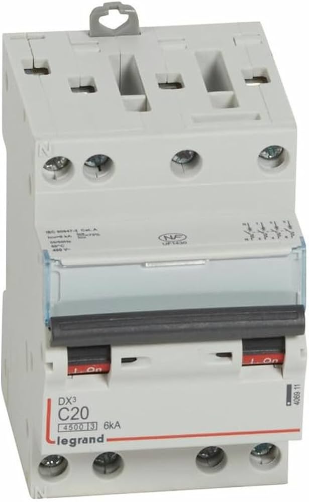 découvrez notre disjoncteur tétrapolaire, essentiel pour la protection de vos installations électriques. fiable et performant, il assure la sécurité de vos circuits tout en garantissant une efficacité optimale. idéal pour les usages industriels et résidentiels, optez pour la sécurité avec nos solutions de qualité.