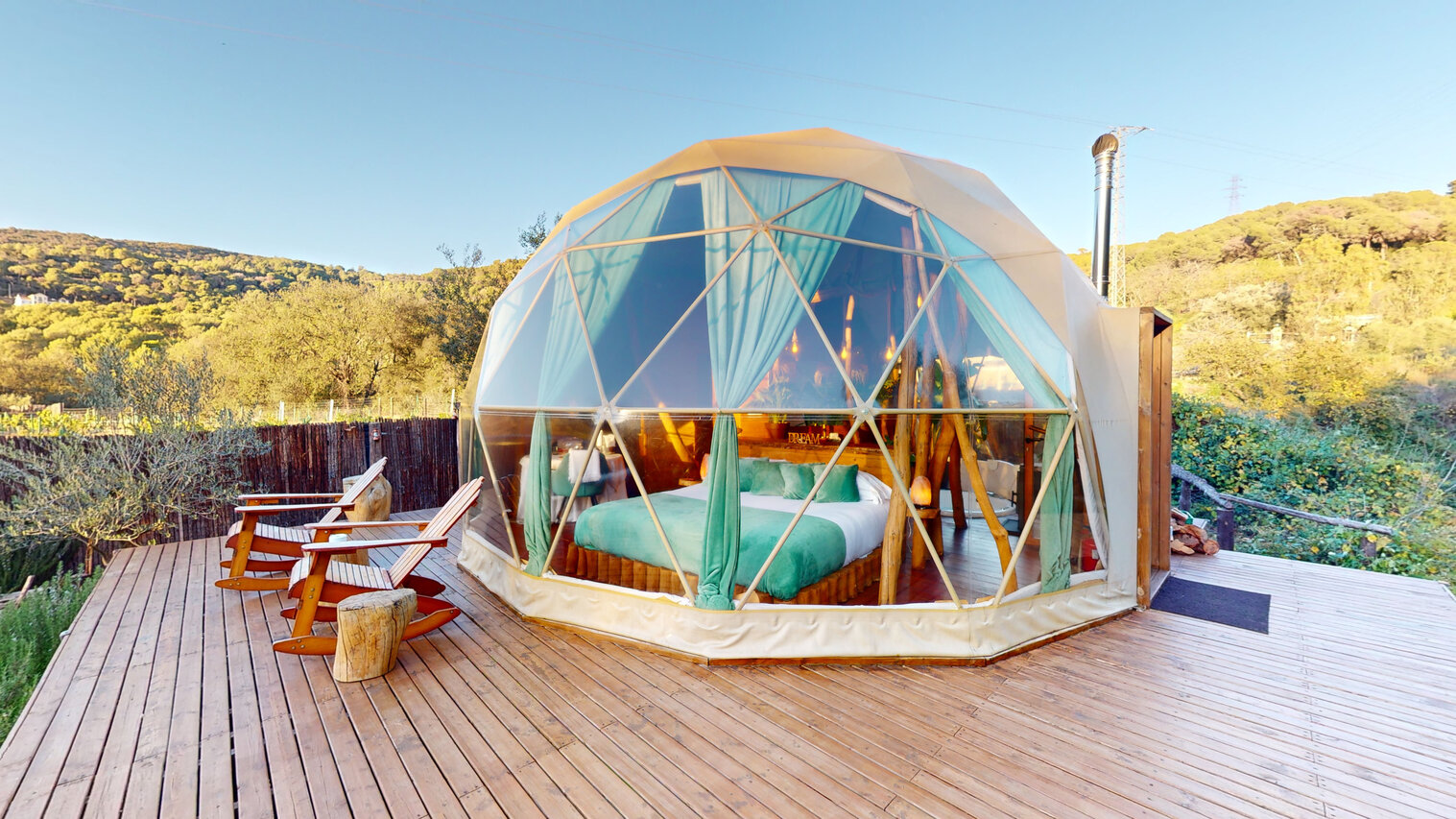 découvrez domos, votre expert en solutions domotiques pour un logement intelligent et éco-efficace. optimisez votre confort et votre sécurité grâce à nos technologies de pointe qui simplifient votre quotidien.