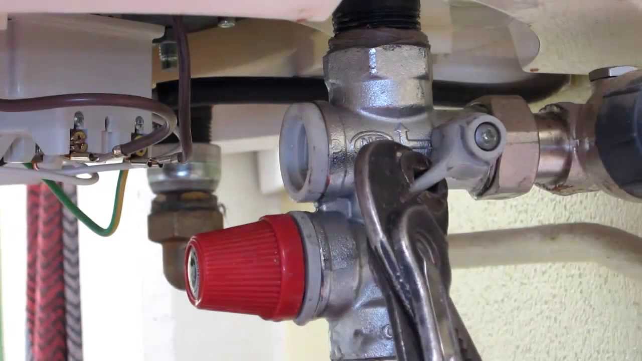 découvrez tout ce qu'il faut savoir sur le mécanisme de fonctionnement et les avantages d'un chauffe-eau, ainsi que des conseils pratiques pour choisir le modèle adapté à vos besoins énergétiques.