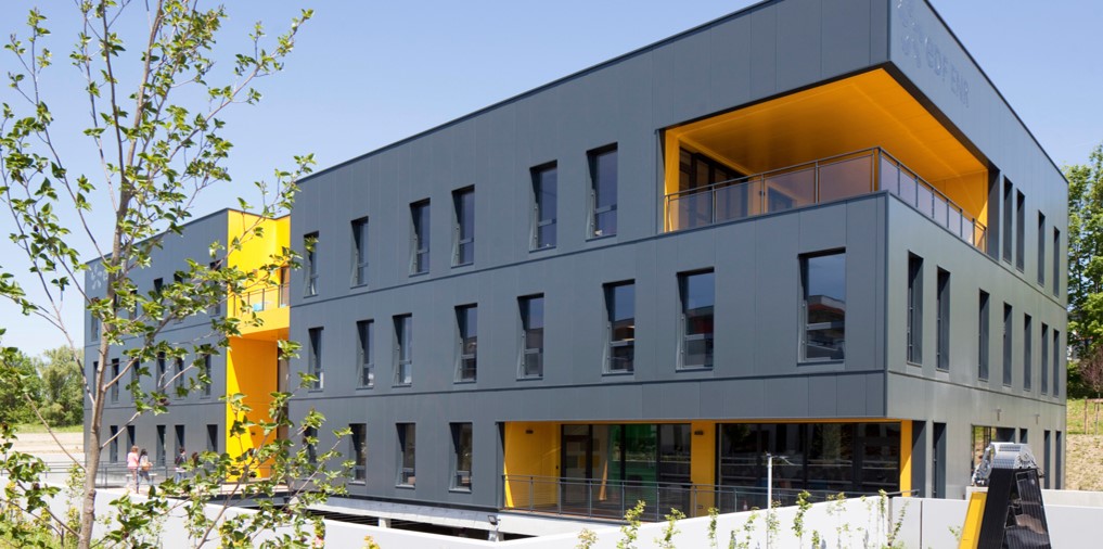 découvrez edf enr, le leader dans les énergies renouvelables en france. profitez d'offres innovantes pour votre autoconsommation, panneaux solaires et solutions écologiques. engagez-vous pour un avenir durable avec l'expertise d'edf.