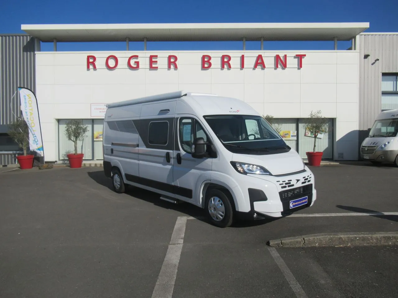 découvrez elios, votre solution innovante pour optimiser votre quotidien. explorez nos services uniques qui allient technologie et simplicité pour vous accompagner dans votre vie de tous les jours.