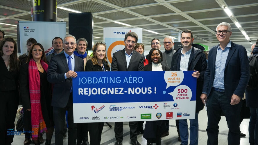 découvrez les opportunités d'emploi dans la région 44. que vous soyez à la recherche d'un cdi, cdd ou d'un stage, trouvez les offres qui correspondent à vos compétences et vos ambitions professionnelles. boostez votre carrière dès aujourd'hui!