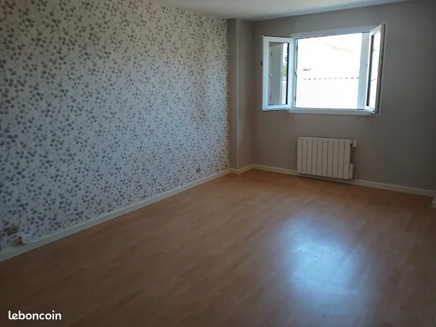 découvrez entreparticulier 79, la plateforme idéale pour les transactions entre particuliers dans le département des deux-sèvres. profitez d'annonces immobilières, de biens à vendre et à louer, ainsi que de services variés sans frais d'agence. simplifiez vos échanges avec entreparticulier 79.