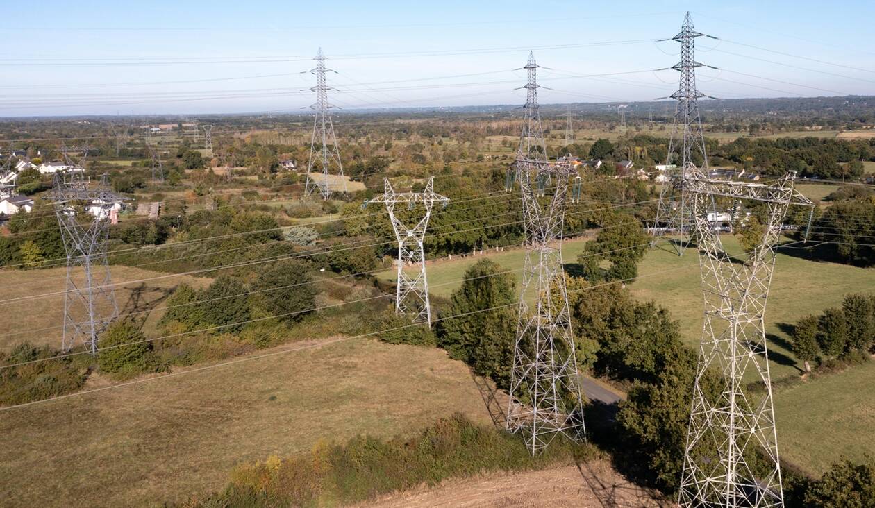 découvrez comment résoudre les problèmes liés aux erreurs de compteur edf. obtenez des conseils pratiques et des solutions pour remédier aux dysfonctionnements de votre compteur électrique afin de garantir une facturation précise et une consommation d'énergie optimisée.