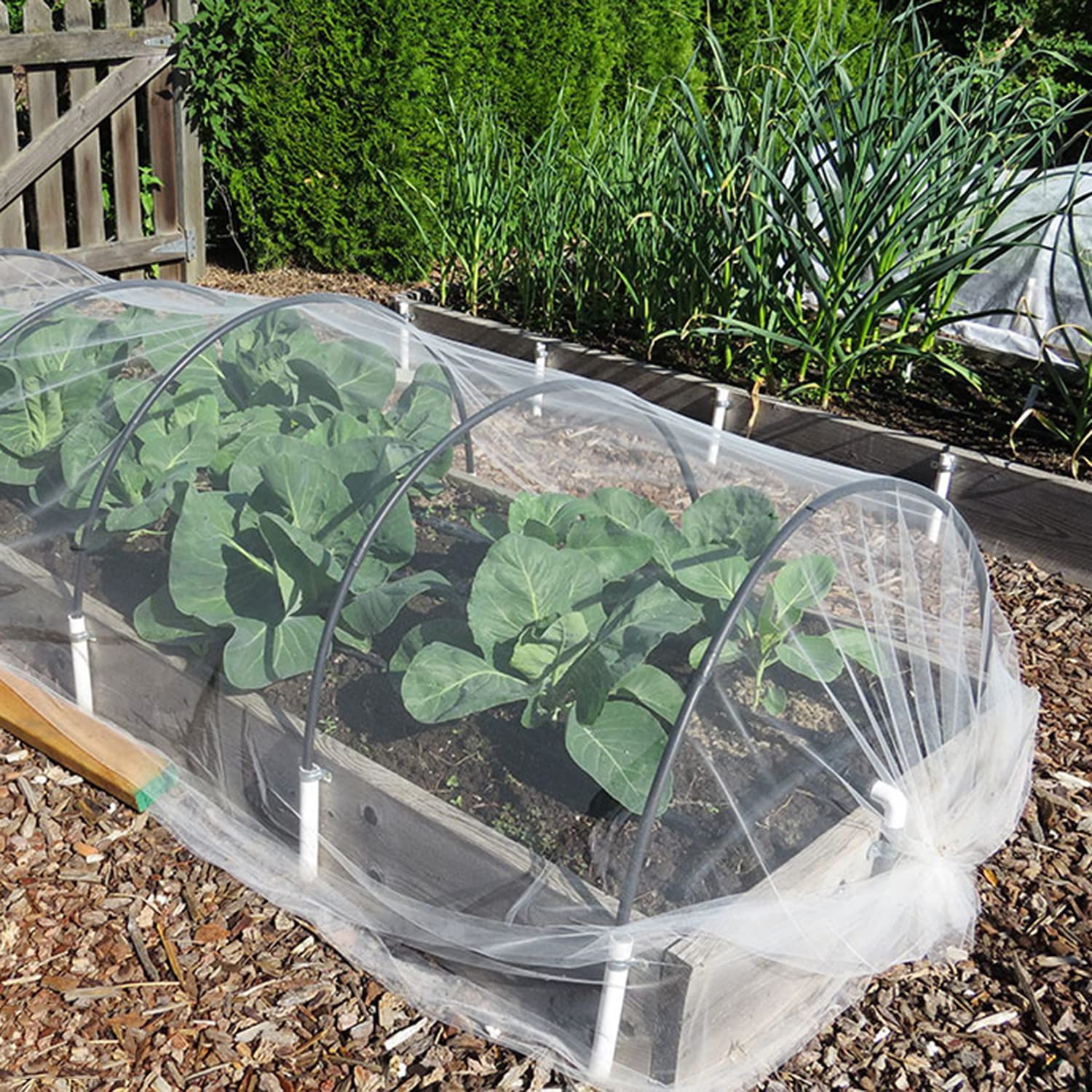 découvrez notre sélection de filets jardin, idéaux pour protéger vos plantes des intempéries et des nuisibles. offrez à votre jardin une protection efficace tout en préservant son esthétisme. profitez de nos conseils pour bien choisir votre filet jardin.