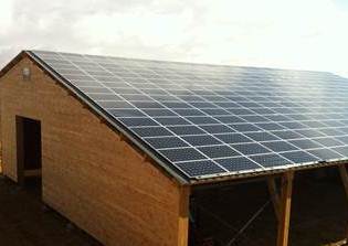 découvrez comment le financement photovoltaïque peut vous aider à investir dans l'énergie solaire. profitez des aides financières et des solutions adaptées pour rendre votre projet d'installation de panneaux solaires accessible et rentable.