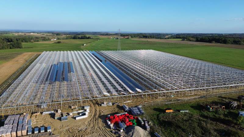 découvrez les options de financement pour votre projet solaire et apprenez comment bénéficier d'aides et subventions afin de rendre votre installation photovoltaïque accessible et rentable. transformez votre énergie solaire en un investissement durable!