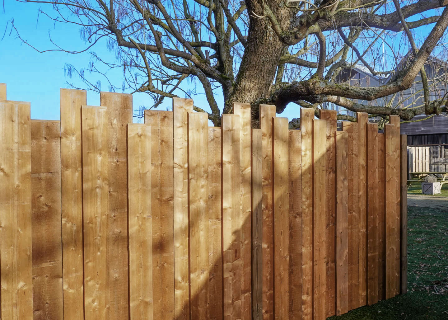 découvrez nos solutions de fixation pour clôtures en palette. idéales pour sécuriser votre jardin tout en ajoutant une touche esthétique, nos accessoires de qualité garantissent une installation simple et rapide. transformez votre espace extérieur avec des clôtures en palette robustes et élégantes.