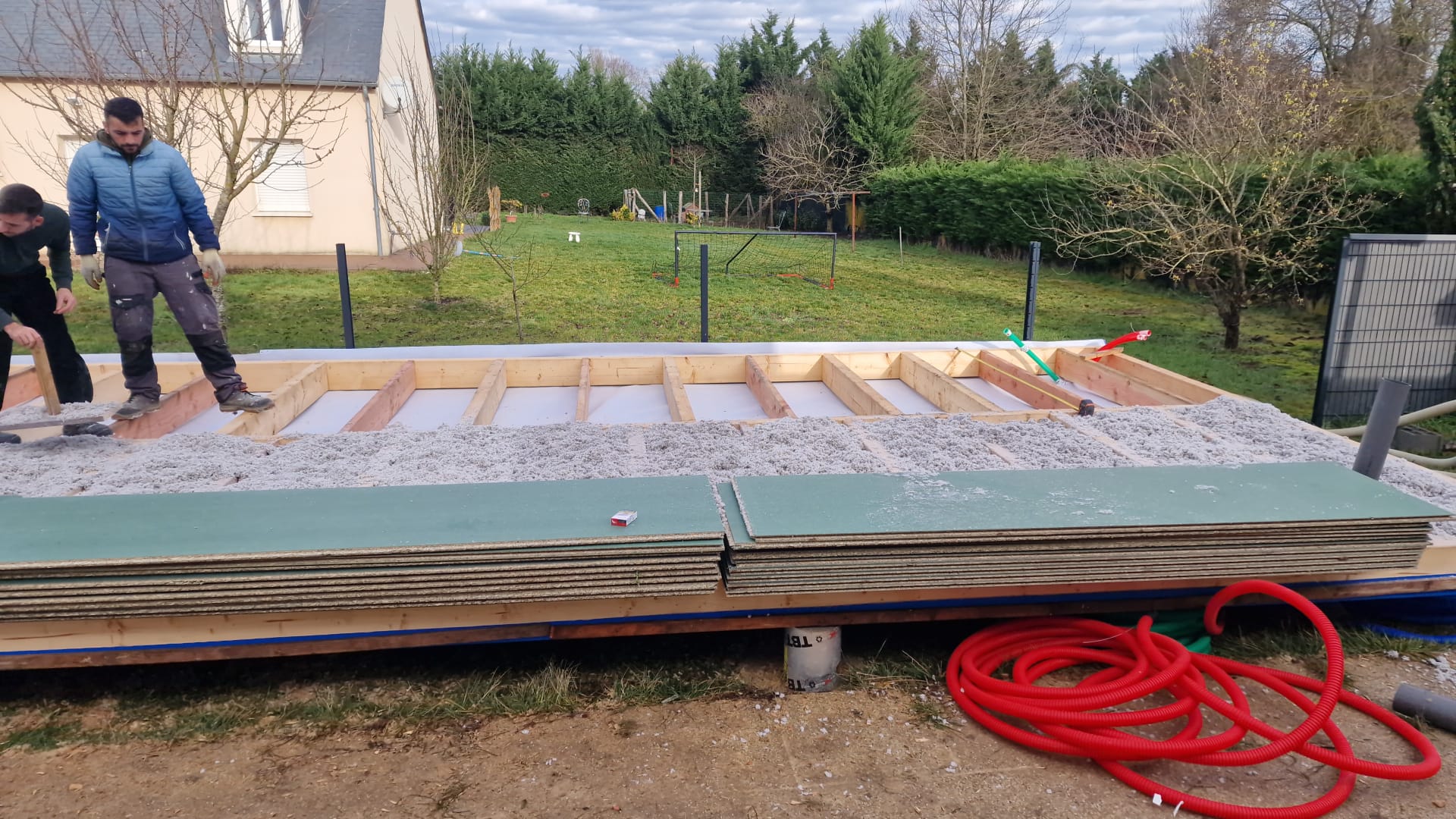 découvrez notre forum dédié à l'assurance habitation : échangez des conseils, posez vos questions et partagez vos expériences avec d'autres assurés pour trouver la meilleure couverture pour protéger votre logement.