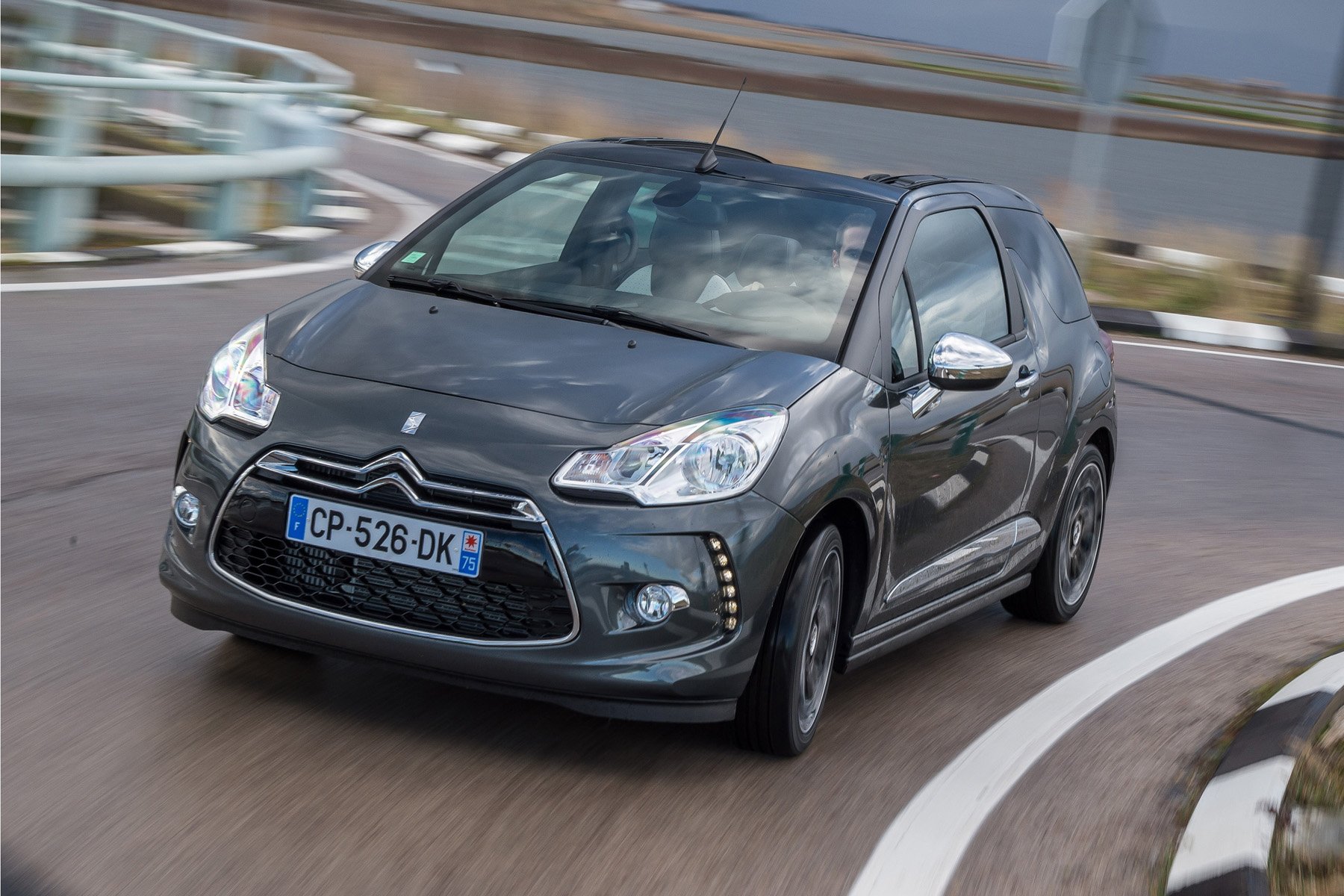 rejoignez notre forum dédié à dark souls 3 (ds3) pour partager vos expériences, stratégies, et astuces. discutez avec d'autres passionnés, posez vos questions et plongez dans l'univers impitoyable de lothric. votre aventure commence ici !