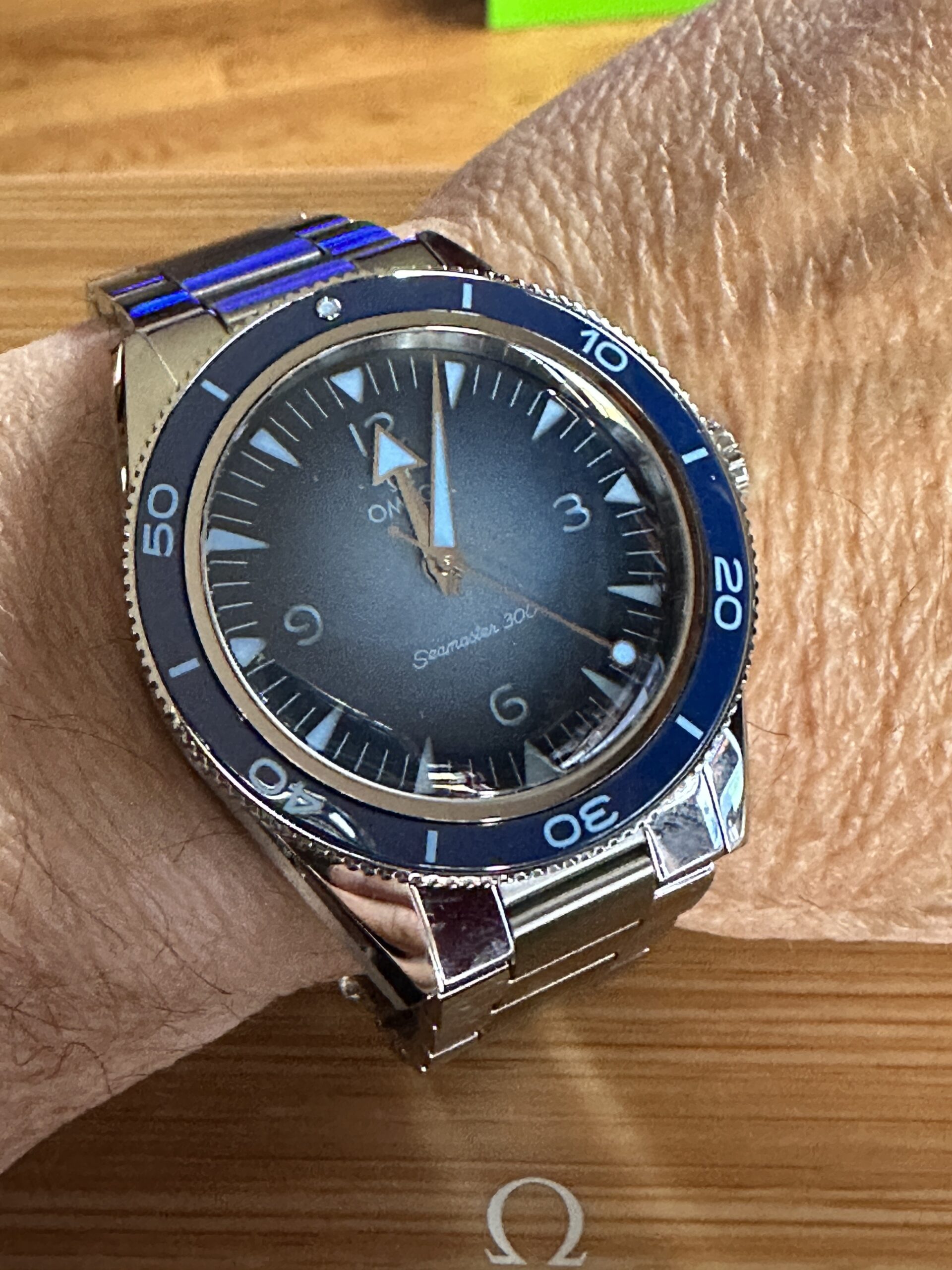 découvrez le forum omega, un espace d'échange animé pour les passionnés d'horlogerie. participez à des discussions sur les modèles emblématiques, les conseils d'achat et les dernières tendances de la marque omega. rejoignez la communauté dès aujourd'hui!