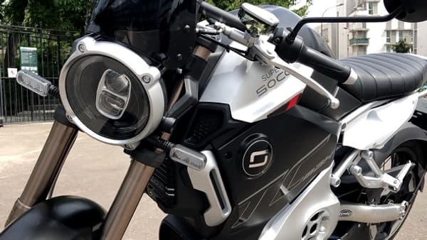 découvrez le forum dédié à la super soco tc max ! échangez avec d'autres passionnés, posez vos questions, partagez vos expériences et restez informé des dernières actualités sur cette moto électrique révolutionnaire.