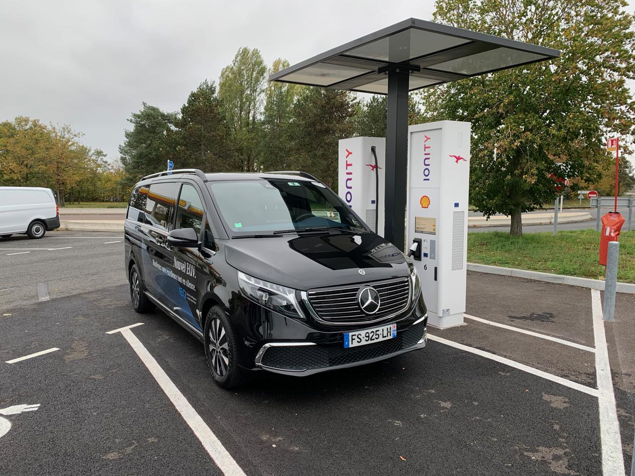 découvrez le forum dédié aux passionnés de vans : partagez vos expériences, conseils, et astuces sur l'aménagement, les voyages et la vie en van. rejoignez notre communauté pour échanger et vous inspirer.