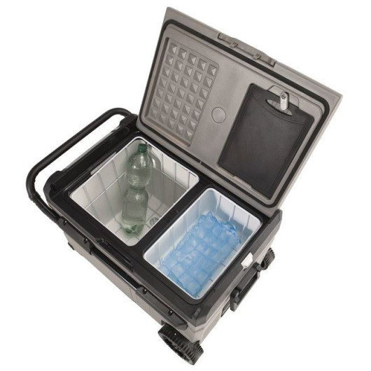 découvrez la glacière solaire idéale pour vos aventures en plein air. écologique et pratique, elle utilise l'énergie solaire pour garder vos aliments et boissons au frais. parfaite pour le camping, les pique-niques ou les journées à la plage, cette glacière allie performance et respect de l'environnement.