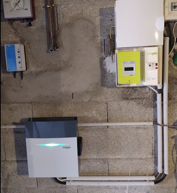 découvrez le hager xev092, un interrupteur innovant au design moderne, idéal pour optimiser la gestion de votre énergie domestique tout en embellissant votre intérieur. profitez d'une installation facile et d'une performance fiable pour contrôler efficacement votre éclairage.