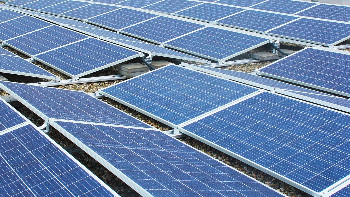 découvrez l'impact des politiques photovoltaïques sur le développement durable et la transition énergétique. analyse des réglementations, subventions et initiatives qui favorisent l'énergie solaire en france.