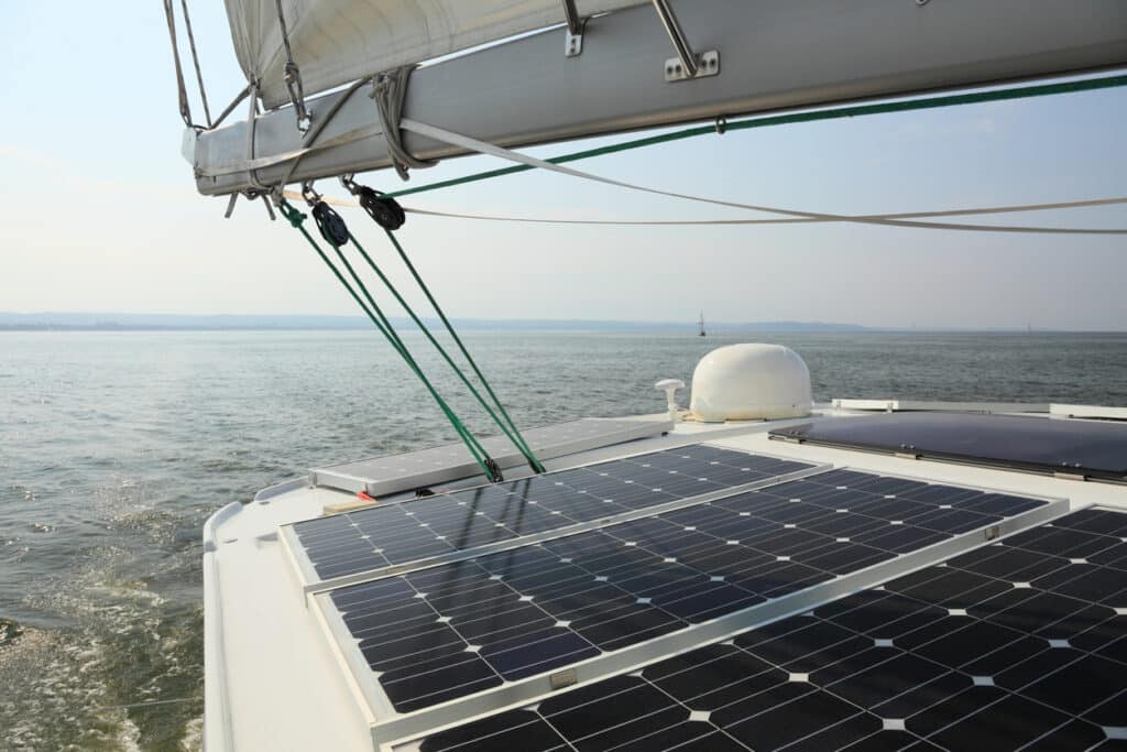 découvrez les dernières innovations photovoltaïques qui transforment le paysage de l'énergie solaire. explorez des technologies de pointe, des solutions durables et des applications pratiques qui rendent l'énergie solaire plus accessible et efficace que jamais.
