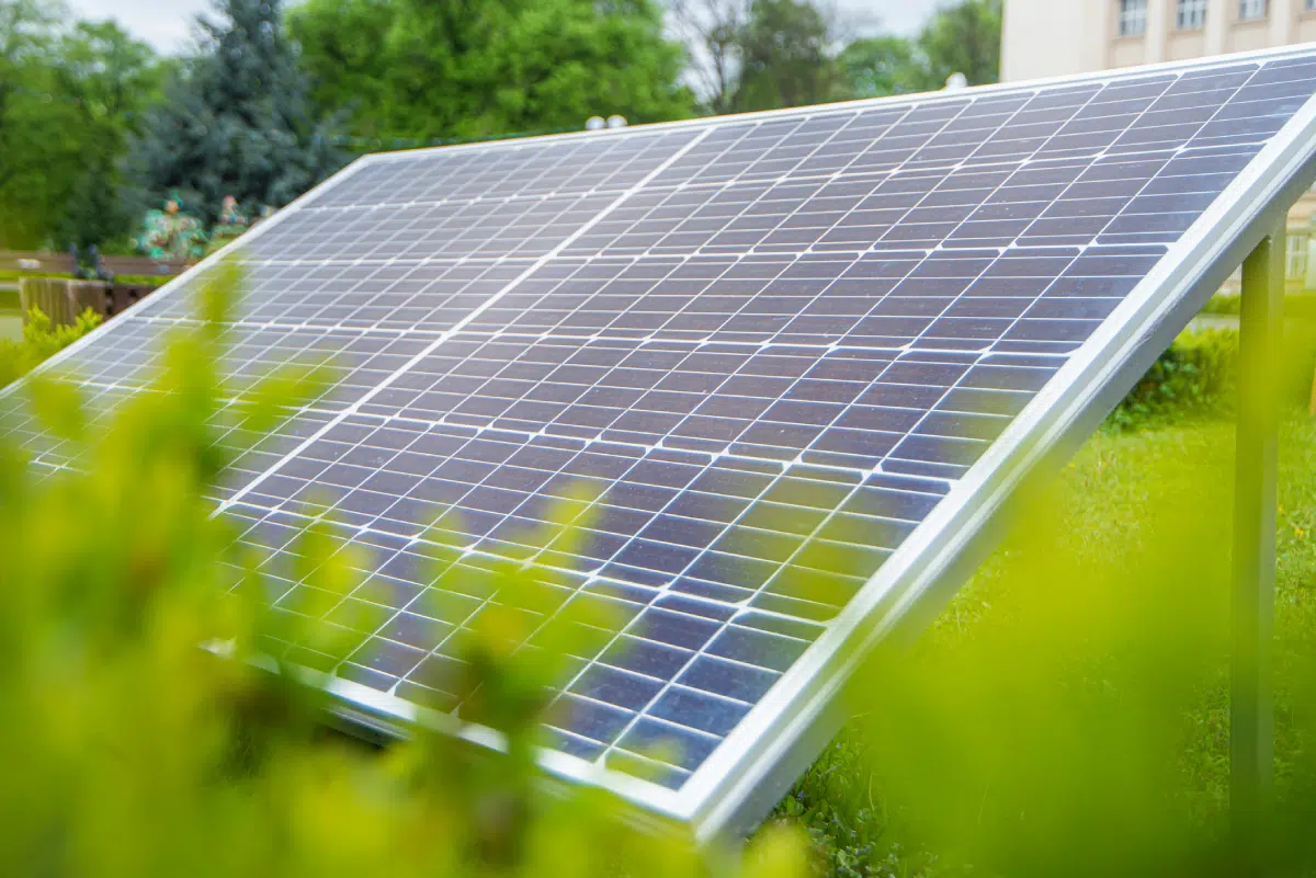 découvrez les dernières innovations photovoltaïques qui transforment l'énergie solaire. explorez des technologies de pointe, des solutions durables et comment elles contribuent à un avenir énergétique plus propre et plus efficace.