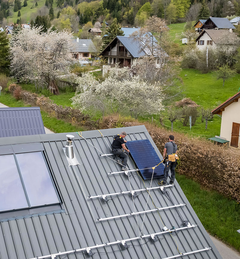 découvrez nos services d'installation de panneaux photovoltaïques (pv) pour maximiser votre production d'énergie solaire. nos experts vous accompagnent dans la mise en place de solutions durables et performantes, adaptées à vos besoins.