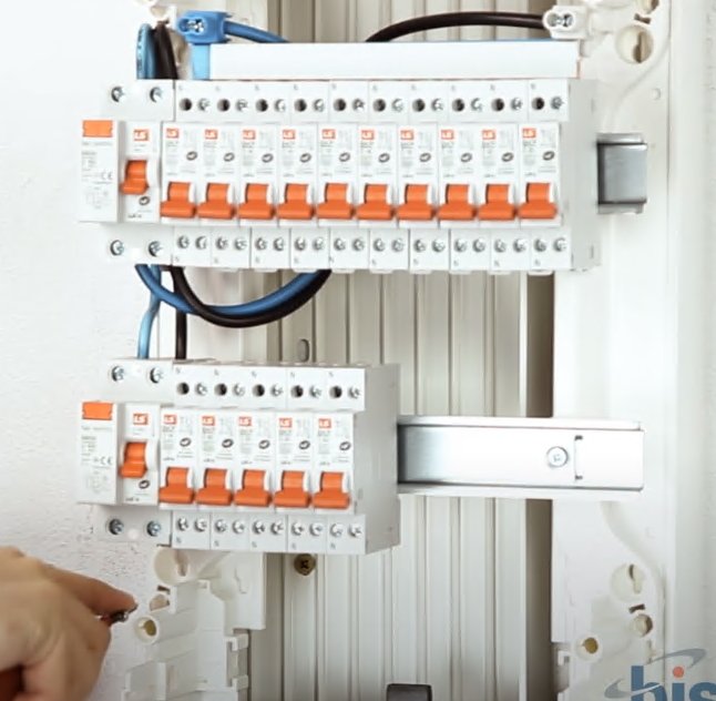 découvrez nos services d'installation gtl (gestion technique de l'immeuble) pour optimiser la gestion de votre bâtiment. bénéficiez d'une expertise technique et d'une mise en œuvre professionnelle afin d'améliorer le confort et la performance énergétique de vos locaux.