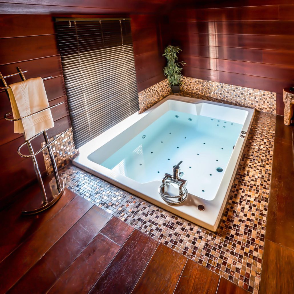 découvrez l'univers relaxant des jacuzzis : un oasis de bien-être pour des moments de détente inégalés. explorez nos modèles variés, leurs bienfaits pour la santé et des conseils d'entretien pour profiter pleinement de votre espace spa.