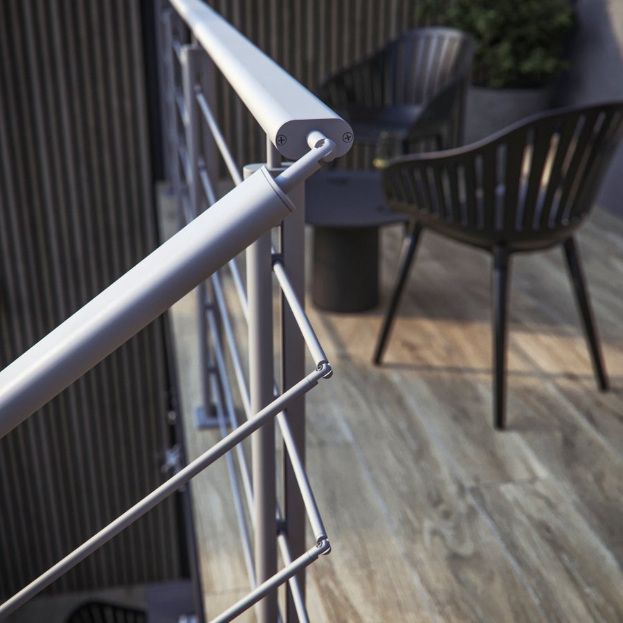 découvrez notre kit garde corps terrasse, idéal pour sécuriser vos espaces extérieurs avec style. facile à installer et conçu avec des matériaux de qualité, il offre à la fois protection et esthétique pour profiter pleinement de votre terrasse.