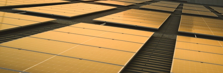 découvrez comment convertir les kilowatts en kilovoltampères (kw à kva) avec notre guide facile à suivre. apprenez les formules clés et les principes électriques pour effectuer vos transformations en toute simplicité.